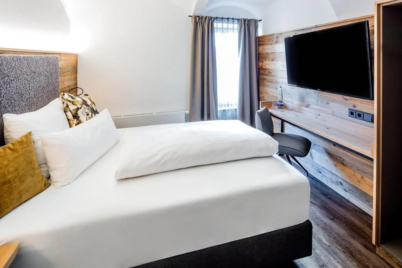 Hotel Zum Stemplinger Hansl Hauzenberg 3*,